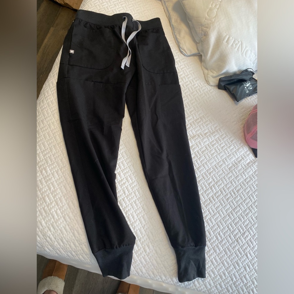 Figs scrub pants